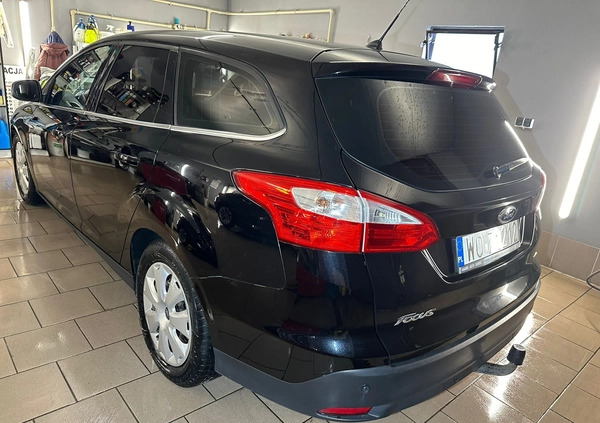 Ford Focus cena 33500 przebieg: 241000, rok produkcji 2012 z Ostrołęka małe 596